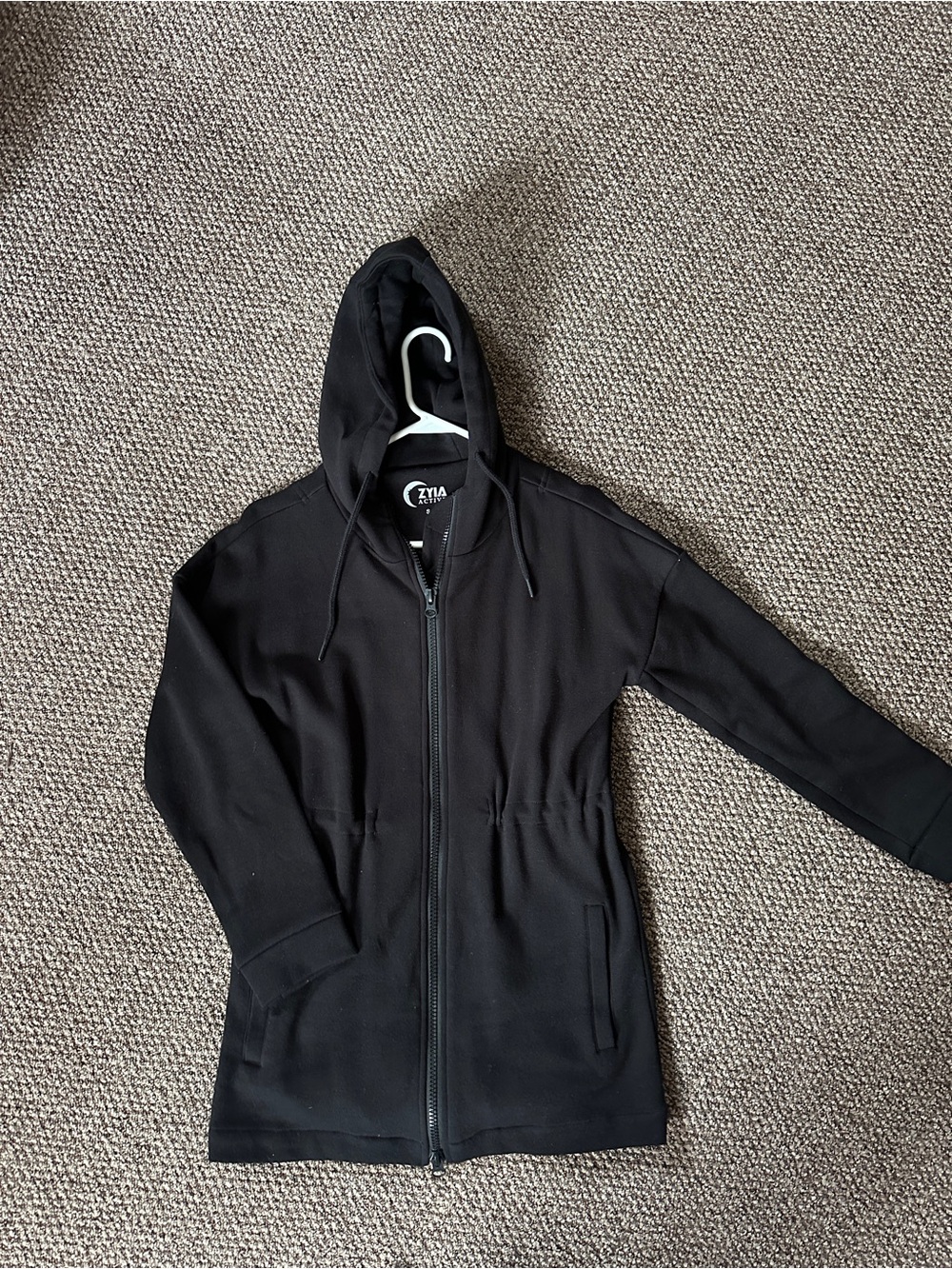 ZYIA Black Long Hoodie Sweatshirt